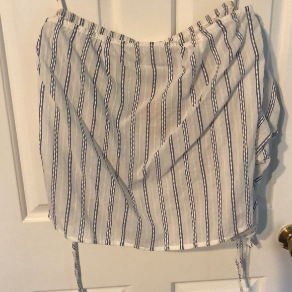 Off the shoulder top - Picture 1 of 4